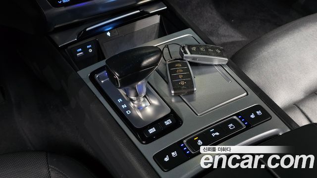 Genesis G80 3.3 GDI Luxury 2018 — фото 9