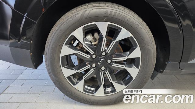 Kia Carnival (IV) Gasoline 7-Seater Noblesse 2021 — фото 5