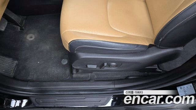 Kia Carnival (IV) Gasoline 7-Seater Noblesse 2021 — фото 31