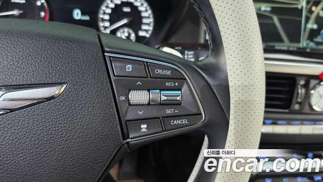 Genesis EQ900 3.3 T-GDI Luxury 2016 — фото 16