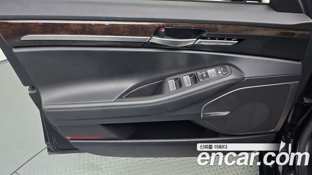 Genesis EQ900 3.3 T-GDI Luxury 2016 — фото 25