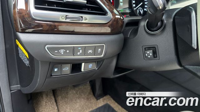 Genesis EQ900 3.3 T-GDI Luxury 2016 — фото 27
