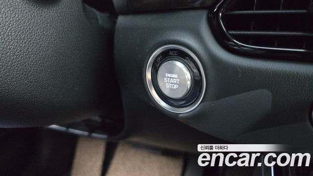 Genesis EQ900 3.3 T-GDI Luxury 2016 — фото 28
