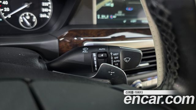 Genesis EQ900 3.3 T-GDI Luxury 2016 — фото 29
