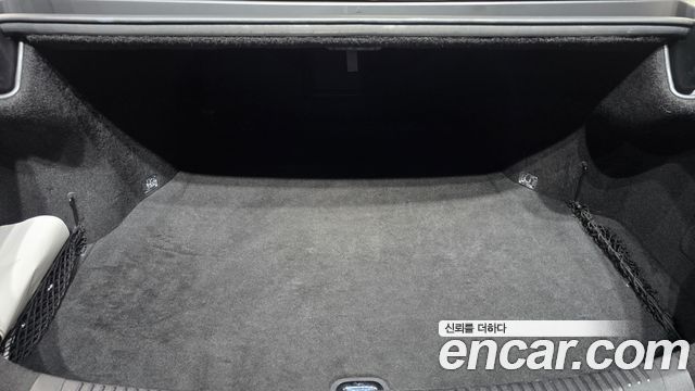 Genesis EQ900 3.3 T-GDI Luxury 2016 — фото 30