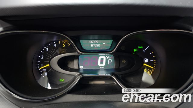 Renault Korea QM3 LE 2016 — фото 8