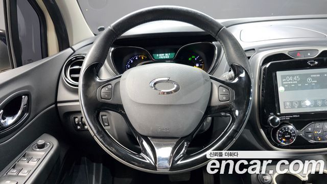 Renault Korea QM3 LE 2016 — фото 13