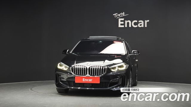 BMW 1 Series (F40) 120i M Sports 2023 — фото 3