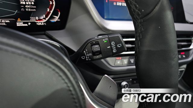 BMW 1 Series (F40) 120i M Sports 2023 — фото 18