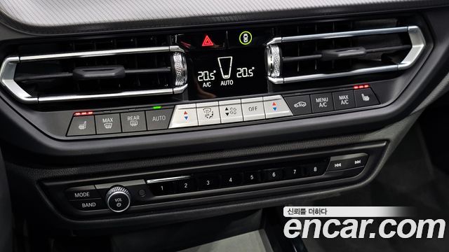 BMW 1 Series (F40) 120i M Sports 2023 — фото 29