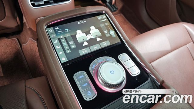 Genesis G90 (RS4) Gasoline 3.5 Turbo AWD 2023 — фото 9