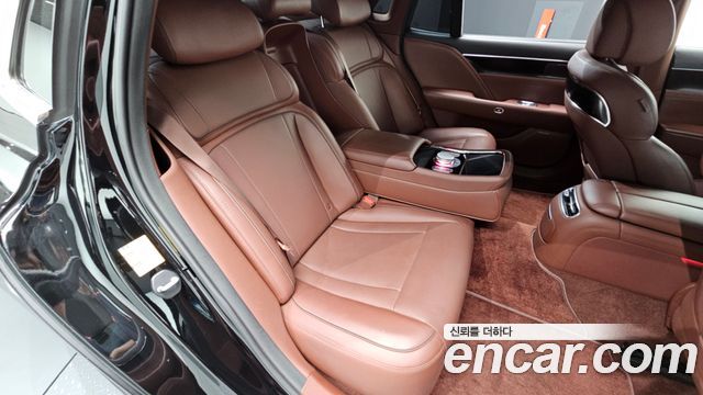 Genesis G90 (RS4) Gasoline 3.5 Turbo AWD 2023 — фото 16