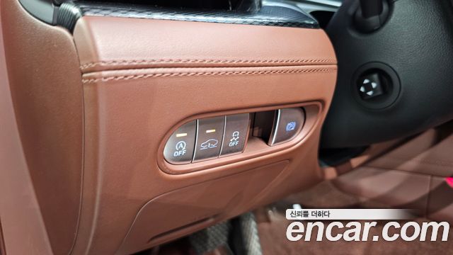 Genesis G90 (RS4) Gasoline 3.5 Turbo AWD 2023 — фото 19