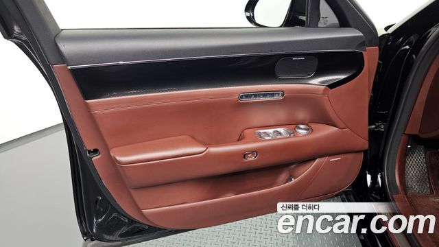 Genesis G90 (RS4) Gasoline 3.5 Turbo AWD 2023 — фото 24