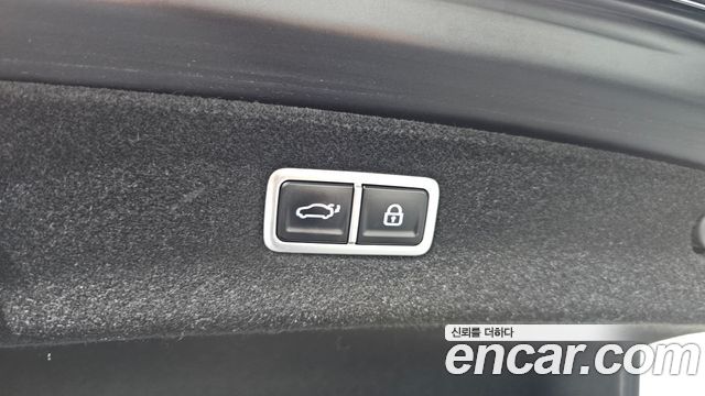 Genesis G90 (RS4) Gasoline 3.5 Turbo AWD 2023 — фото 30