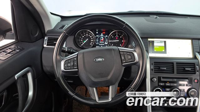 Land Rover Discovery Sport 2.0 TD4 SE 2018 — фото 12