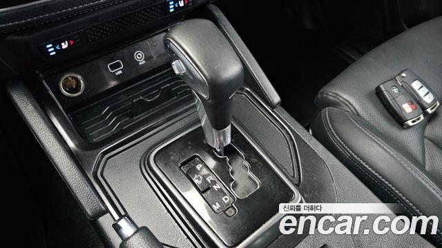 KG Mobility (SsangYong) Rexton Sports Khan Diesel 2.2 4WD Wild 2021 — фото 9