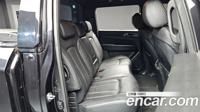 KG Mobility (SsangYong) Rexton Sports Khan Diesel 2.2 4WD Wild 2021 — фото 12