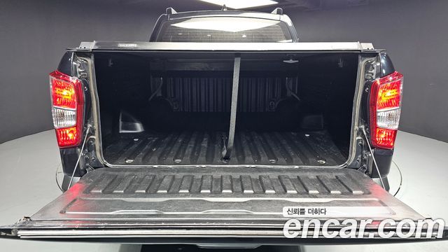 KG Mobility (SsangYong) Rexton Sports Khan Diesel 2.2 4WD Wild 2021 — фото 20