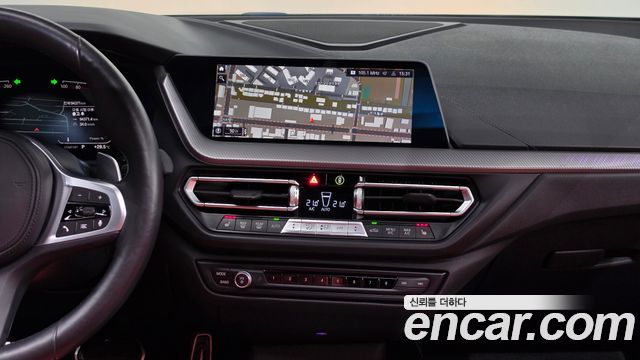 BMW 1 Series (F40) 118d M Sport 2021 — фото 15