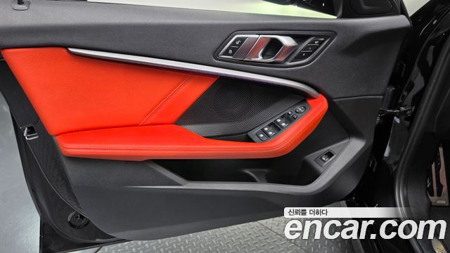 BMW 1 Series (F40) 118d M Sport 2021 — фото 24