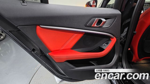BMW 1 Series (F40) 118d M Sport 2021 — фото 25