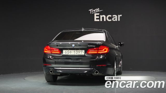 BMW 5 Series (G30) 520d Luxury Special Edition 2018 — фото 4