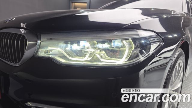 BMW 5 Series (G30) 520d Luxury Special Edition 2018 — фото 22