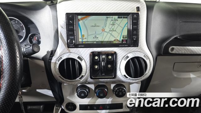 Jeep Wrangler (JK) 2.8 Diesel Rubicon 4Door 2012 — фото 15