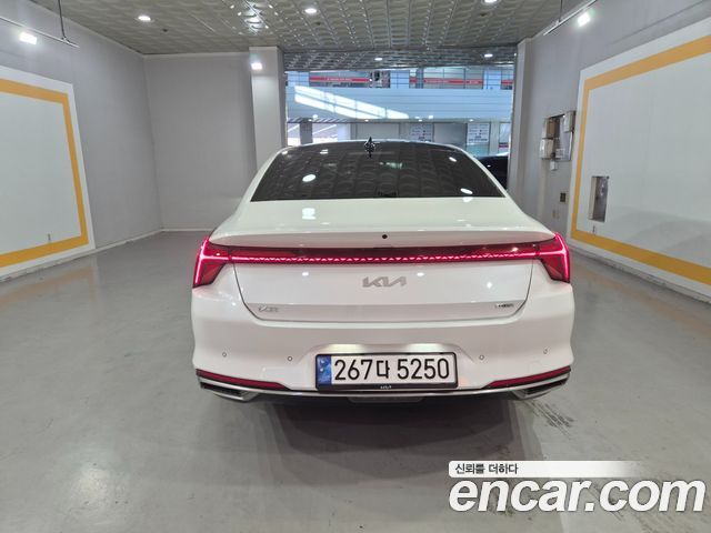 Kia K8 Hybrid Signature 2023 — фото 6