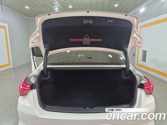Kia K8 Hybrid Signature 2023 — фото 7