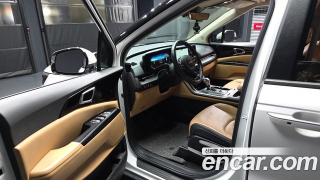 Kia Carnival (IV) Diesel 9-Seater Prestige 2023 — фото 10