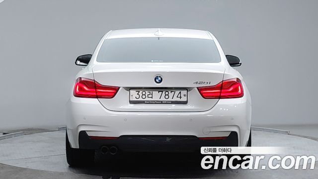 BMW 4 Series (F32) 420i M Sport Coupe 2018 — фото 4