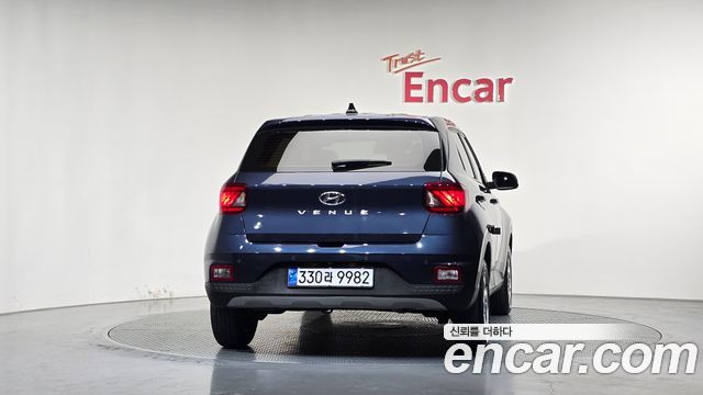 Hyundai Venue 1.6 Modern Plus 2022 — фото 4