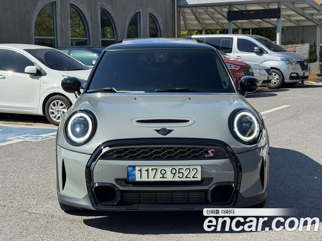 MINI Cooper S Classic Launch Pack Third Generation 2022 — фото 3