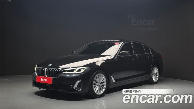 BMW 5 Series (G30) 520i Luxury