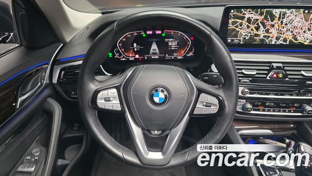 BMW 5 Series (G30) 520i Luxury 2023 — фото 18