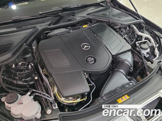 Mercedes-Benz E-Class (W214) E200 AMG Line 2026 — фото 6