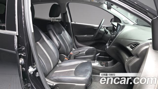 Chevrolet Spark LT 2019 — фото 11