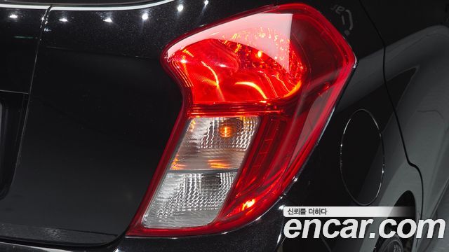 Chevrolet Spark LT 2019 — фото 23