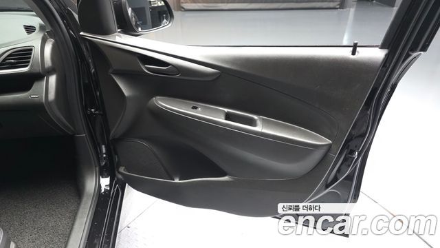 Chevrolet Spark LT 2019 — фото 24
