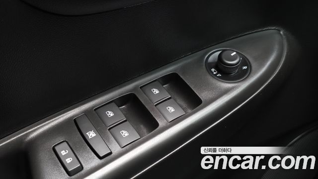 Chevrolet Spark LT 2019 — фото 27