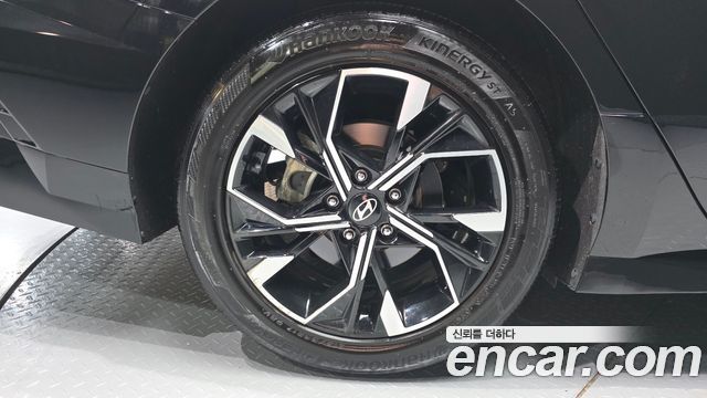 Hyundai Sonata The Edge (DN8) 1.6 Turbo Exclusive 2024 — фото 5