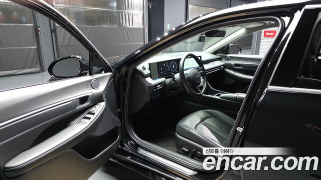 Hyundai Sonata The Edge (DN8) 1.6 Turbo Exclusive 2024 — фото 10