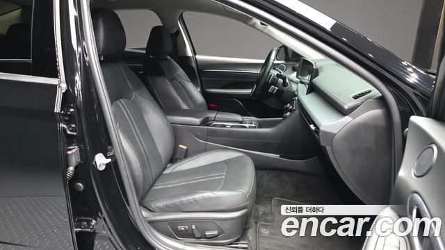 Hyundai Sonata The Edge (DN8) 1.6 Turbo Exclusive 2024 — фото 11