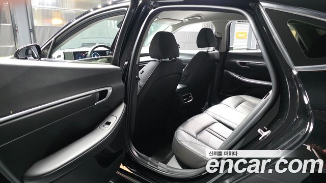 Hyundai Sonata The Edge (DN8) 1.6 Turbo Exclusive 2024 — фото 26