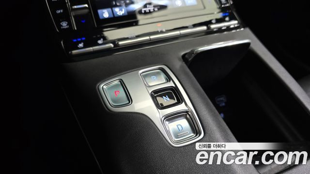 Hyundai Grandeur (IG) 2.5 Premium Choice 2020 — фото 9