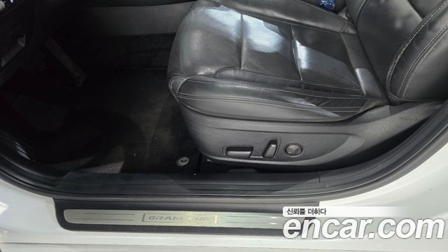Hyundai Grandeur (IG) 2.5 Premium Choice 2020 — фото 31