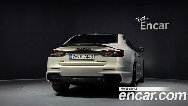 Maserati Quattroporte GTS 3.8 V8 2015 — фото 4