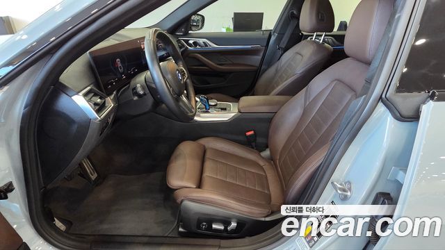 BMW i4 eDrive40 M Sports Pro 2023 — фото 10